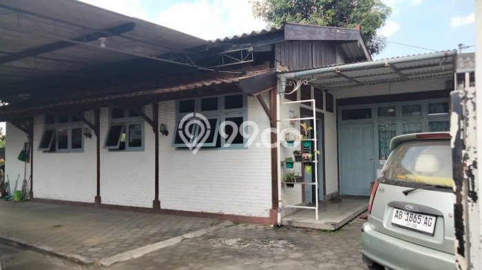 Dijual Cepat Rumah Bagus Siap Huni LB 93m2 di Umbulharjo, Yogyakarta Dijual Cepat Rumah Bagus Siap Huni LB 93m2 di Umbulharjo, Yogyakarta