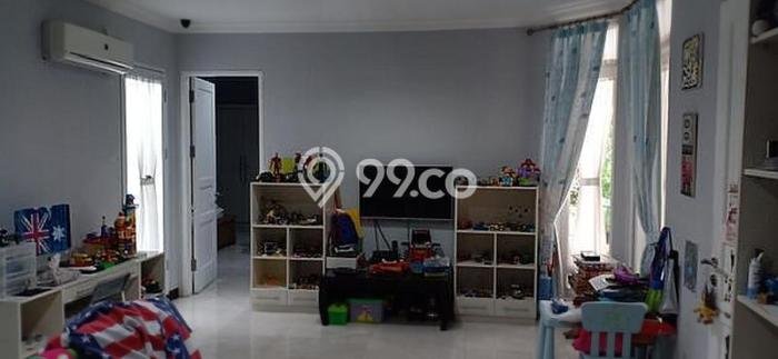 Hunian Eksklusif Dijual LT 742m2 di Menteng, Jakarta Pusat Hunian Eksklusif Dijual LT 742m2 di Menteng, Jakarta Pusat