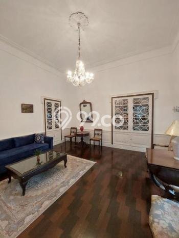 Rumah Mewah Siap Huni LT 1070m2 di Menteng, Jakarta Pusat Rumah Mewah Siap Huni LT 1070m2 di Menteng, Jakarta Pusat