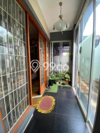 Jual Segera Rumah LT 180m² / LB 250m² di Kawasan Bisnis BSD, Tangerang Jual Segera Rumah LT 180m² / LB 250m² di Kawasan Bisnis BSD, Tangerang