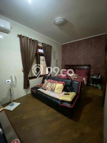 Jual Segera Rumah LT 180m² / LB 250m² di Kawasan Bisnis BSD, Tangerang Jual Segera Rumah LT 180m² / LB 250m² di Kawasan Bisnis BSD, Tangerang