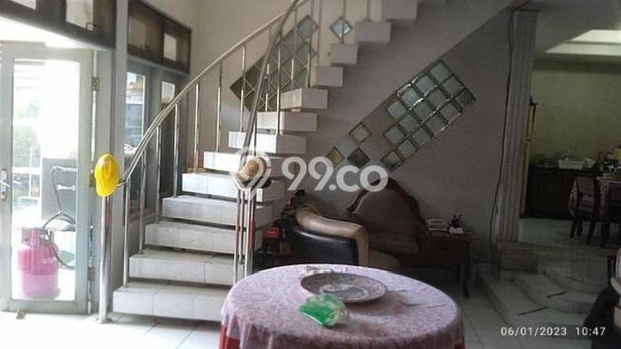 Rumah 7 KT 2 KM di Lokasi Pasar Minggu, Jakarta Selatan Rumah 7 KT 2 KM di Lokasi Pasar Minggu, Jakarta Selatan