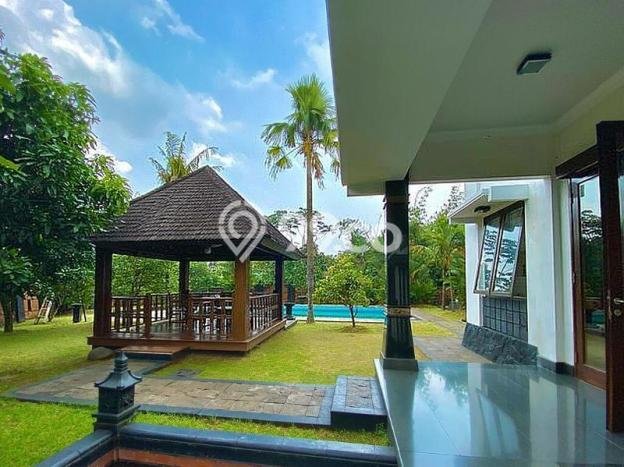 Rumah Elit LB 1772m2 Siap Huni Desain Elegan di Sukmajaya, Depok Rumah Elit LB 1772m2 Siap Huni Desain Elegan di Sukmajaya, Depok
