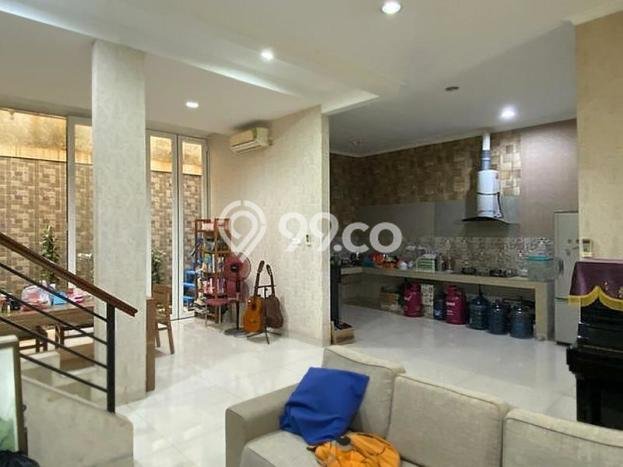 Rumah Elit LB 220m2 Siap Huni Desain Elegan di Gading Serpong, Tangerang Rumah Elit LB 220m2 Siap Huni Desain Elegan di Gading Serpong, Tangerang