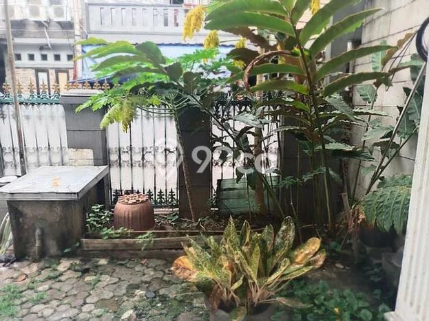 Dijual Rumah Elit Exclusive di Tebet, Jakarta Selatan Dijual Rumah Elit Exclusive di Tebet, Jakarta Selatan