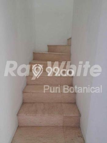 Dijual Hunian Rumah Terawat 5 KT di Kepa Duri, Jakarta Barat Dijual Hunian Rumah Terawat 5 KT di Kepa Duri, Jakarta Barat