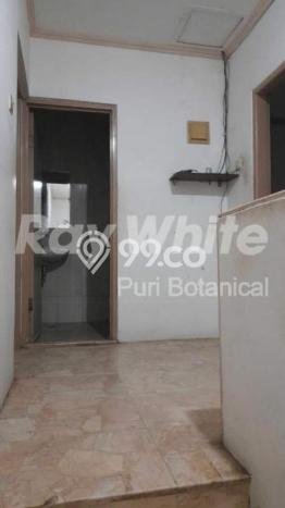 Dijual Hunian Rumah Terawat 5 KT di Kepa Duri, Jakarta Barat Dijual Hunian Rumah Terawat 5 KT di Kepa Duri, Jakarta Barat