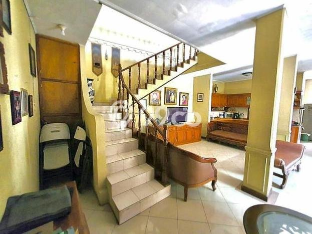 Rumah Mewah LB 200m2 Siap Pakai Desain Elegan di Bintaro, Jakarta Selatan Rumah Mewah LB 200m2 Siap Pakai Desain Elegan di Bintaro, Jakarta Selatan