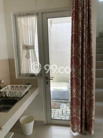 For Sale Hunian Rumah Terawat 2 KT di Gading Serpong, Tangerang For Sale Hunian Rumah Terawat 2 KT di Gading Serpong, Tangerang