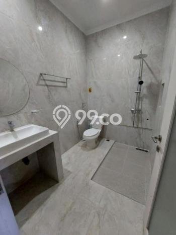 Jual Rumah Luas Megah Dengan View Cantik di Alam Sutera, Tangerang Jual Rumah Luas Megah Dengan View Cantik di Alam Sutera, Tangerang