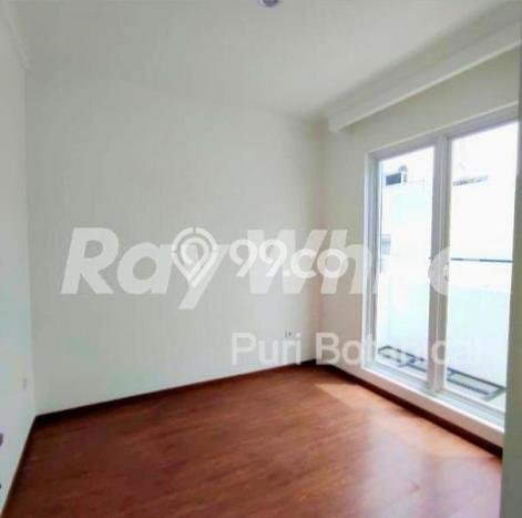 Jual Rumah Mewah Elegan Dengan View Cantik di Joglo, Jakarta Barat Jual Rumah Mewah Elegan Dengan View Cantik di Joglo, Jakarta Barat