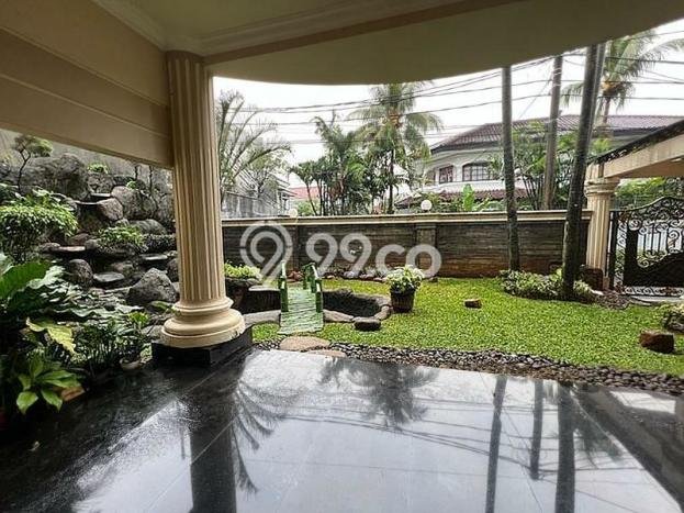Dijual Rumah Luas Elegan Dengan View Cantik di Kemang, Jakarta Selatan Dijual Rumah Luas Elegan Dengan View Cantik di Kemang, Jakarta Selatan
