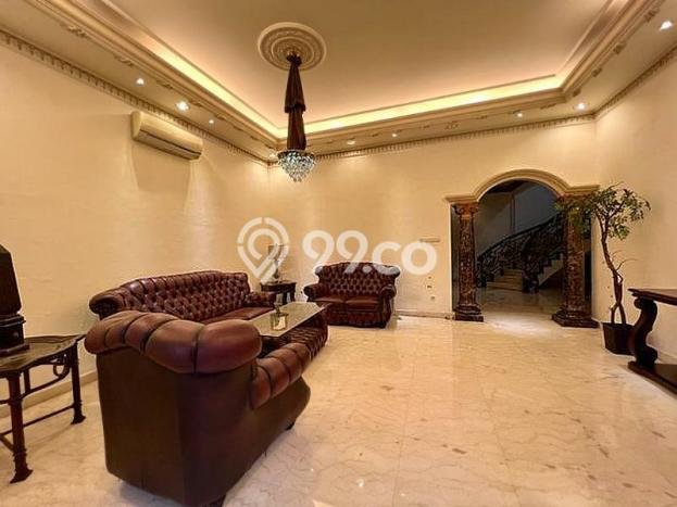 Dijual Rumah Luas Elegan Dengan View Cantik di Kemang, Jakarta Selatan Dijual Rumah Luas Elegan Dengan View Cantik di Kemang, Jakarta Selatan