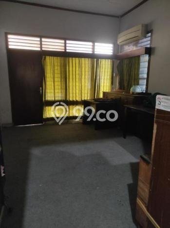 Dijual cepat rumah lama di menteng dalam tebet Dijual cepat rumah lama di menteng dalam tebet