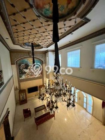 Jual Rumah Luas Megah Dengan View Cantik di Kemang, Jakarta Selatan Jual Rumah Luas Megah Dengan View Cantik di Kemang, Jakarta Selatan