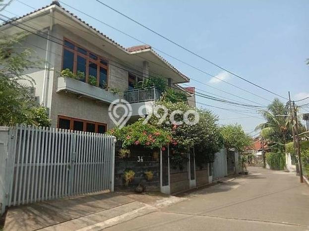 Rumah Elit Modern Tanpa Renovasi di Warung Buncit Jakarta Selatan Rumah Elit Modern Tanpa Renovasi di Warung Buncit Jakarta Selatan
