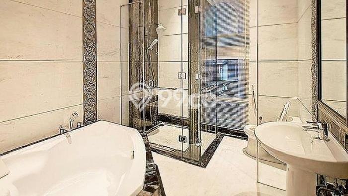 Ready to Use! Premium House LT 600m2 Desain Elegan di Ancol Ready to Use! Premium House LT 600m2 Desain Elegan di Ancol
