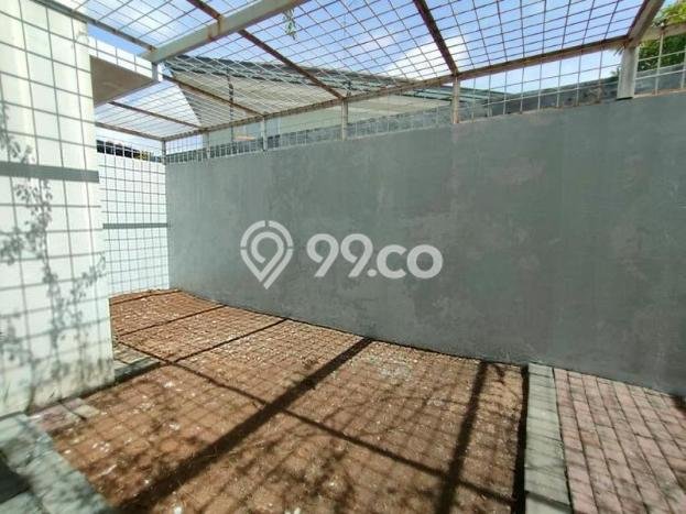 Dijual Rumah Mewah Megah Dengan View Eksklusif di Modernland, Tangerang Dijual Rumah Mewah Megah Dengan View Eksklusif di Modernland, Tangerang