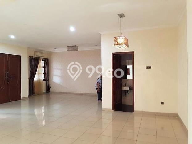 Rumah Mewah Dijual LT 300m2 di Kembangan, Jakarta Barat Rumah Mewah Dijual LT 300m2 di Kembangan, Jakarta Barat