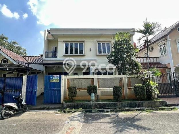 Rumah Mewah Siap Huni LT 240m2 di Karawaci, Tangerang Rumah Mewah Siap Huni LT 240m2 di Karawaci, Tangerang