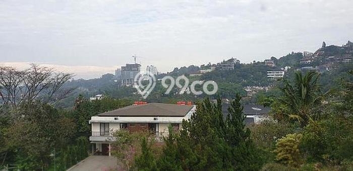 Rumah Mewah LB 300m2 Siap Huni Desain Elegan di Dago, Bandung Rumah Mewah LB 300m2 Siap Huni Desain Elegan di Dago, Bandung