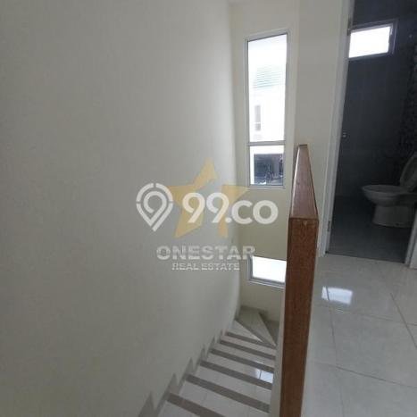 Rumah Exclusive LT 60m² / LB 46m² di Kawasan Nyaman Gading Serpong, Tangerang Rumah Exclusive LT 60m² / LB 46m² di Kawasan Nyaman Gading Serpong, Tangerang