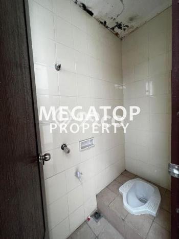 LOKASI TERBAIK! Rumah di Cipondoh, 3 KT, Area Premium, LT 96m² Bangunan 102m² LOKASI TERBAIK! Rumah di Cipondoh, 3 KT, Area Premium, LT 96m² Bangunan 102m²