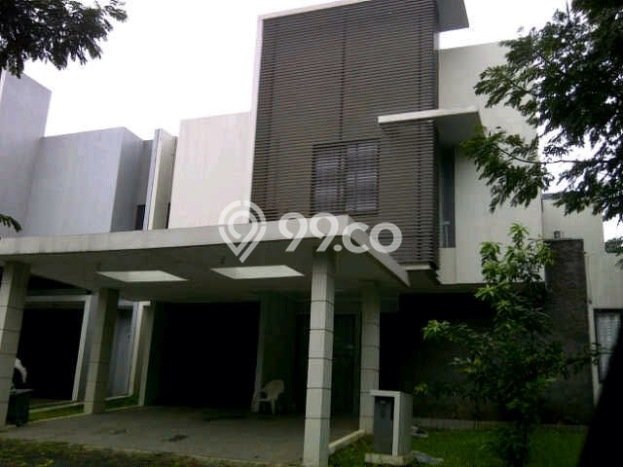 Rumah Siap Pakai di BSD The Green, Tangerang, Luas 300m² LB 300m² Rumah Siap Pakai di BSD The Green, Tangerang, Luas 300m² LB 300m²