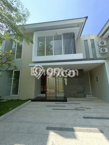 Rumah Akses Mudah di Citraland, Surabaya, LT 135m2m² Bangunan 140m2m² Rumah Akses Mudah di Citraland, Surabaya, LT 135m2m² Bangunan 140m2m²