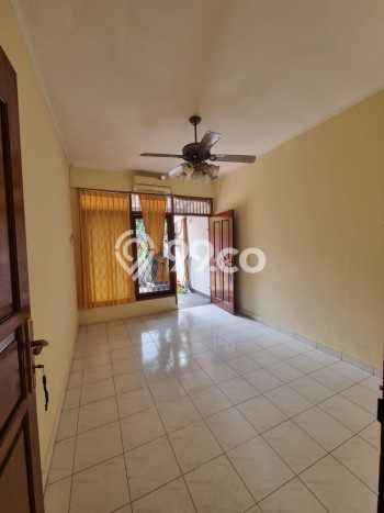 PREMIUM LIVING! Rumah di Bintaro, 2 KM, Kawasan Prospektif, Luas 130m² Bangunan 0m² PREMIUM LIVING! Rumah di Bintaro, 2 KM, Kawasan Prospektif, Luas 130m² Bangunan 0m²