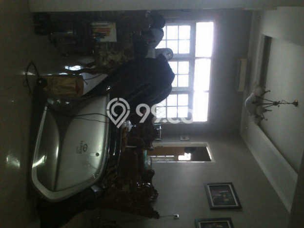 For Sale Rumah 3 Kamar Lokasi Strategis Bagus dan Strategis di Tebet For Sale Rumah 3 Kamar Lokasi Strategis Bagus dan Strategis di Tebet