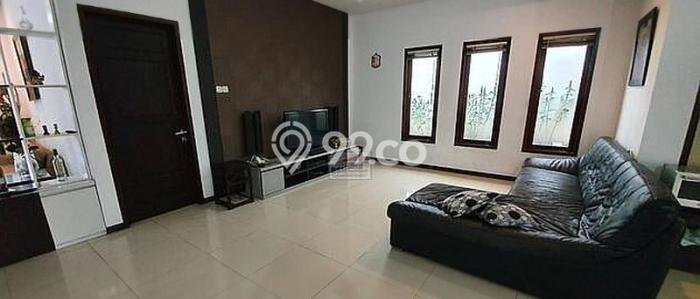 Hot Offer Hunian Mewah Ideal dan Luas di Cinere, Depok Hot Offer Hunian Mewah Ideal dan Luas di Cinere, Depok