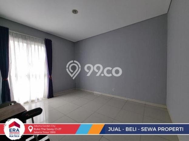 Hunian Eksklusif Siap Huni LT 240m2 di Cakung, Jakarta Timur Hunian Eksklusif Siap Huni LT 240m2 di Cakung, Jakarta Timur