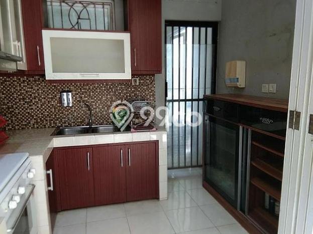 Siap Huni Rumah Mewah 5 Kamar di Pondok Aren Dekat ke Mana Pun Siap Huni Rumah Mewah 5 Kamar di Pondok Aren Dekat ke Mana Pun