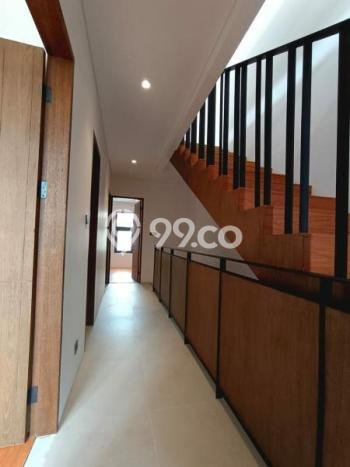 HUNIAN BERKELAS! Rumah Exclusive Cipete, Jakarta Selatan, Luas Tanah 119m² Luas Bangunan 280m² HUNIAN BERKELAS! Rumah Exclusive Cipete, Jakarta Selatan, Luas Tanah 119m² Luas Bangunan 280m²
