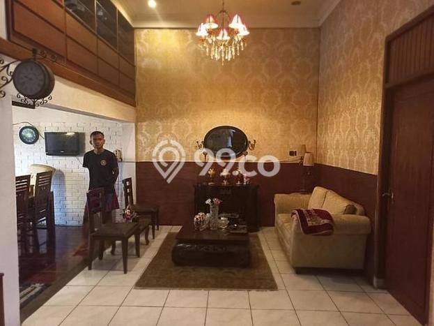 Jual Cepat Hunian Mewah Klasik di Tangerang Jual Cepat Hunian Mewah Klasik di Tangerang