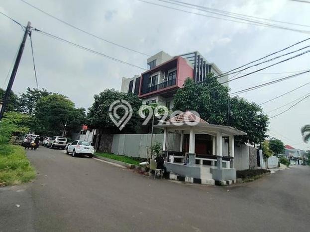 Rumah Elit LB 435m2 Siap Pakai Desain Elegan di Rawamangun, Jakarta Timur Rumah Elit LB 435m2 Siap Pakai Desain Elegan di Rawamangun, Jakarta Timur