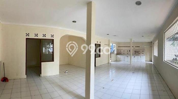 Disewakan! Rumah 6 Kamar Tidur &
4 Kamar Mandi di Sukasari, Bogor Disewakan! Rumah 6 Kamar Tidur &
4 Kamar Mandi di Sukasari, Bogor
