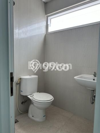 Dijual Rumah Minimalis Bagus Punya 4 KT di Colomadu Solo SHM Dijual Rumah Minimalis Bagus Punya 4 KT di Colomadu Solo SHM