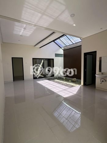 Dijual Rumah Minimalis Bagus Punya 3 KT di Colomadu Solo SHM Dijual Rumah Minimalis Bagus Punya 3 KT di Colomadu Solo SHM