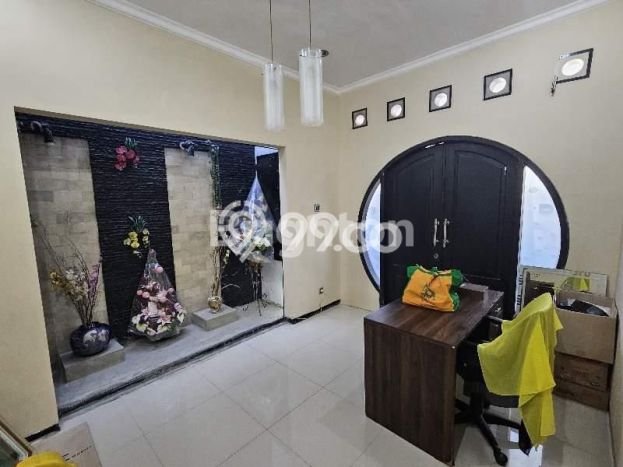 PROMO SPESIAL! Rumah Siap Huni area Mulyorejo, Luas 136m² LB 150m² PROMO SPESIAL! Rumah Siap Huni area Mulyorejo, Luas 136m² LB 150m²