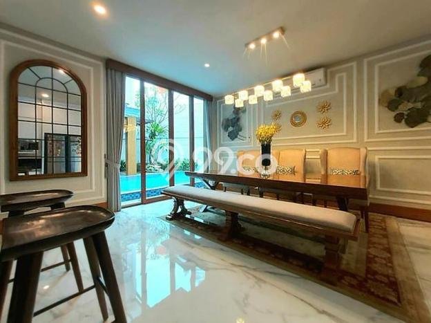 Rumah Mewah LB 800m2 Siap Huni Desain Elegan di patra kuningan, Jakarta Selatan Rumah Mewah LB 800m2 Siap Huni Desain Elegan di patra kuningan, Jakarta Selatan