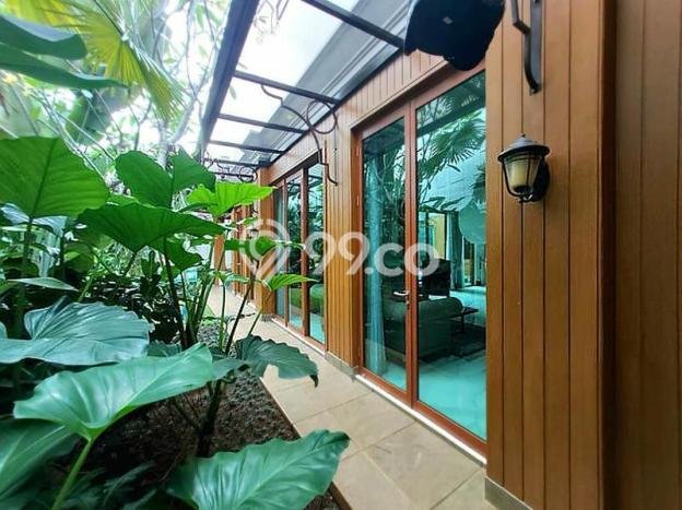 Rumah Mewah LB 800m2 Siap Huni Desain Elegan di patra kuningan, Jakarta Selatan Rumah Mewah LB 800m2 Siap Huni Desain Elegan di patra kuningan, Jakarta Selatan