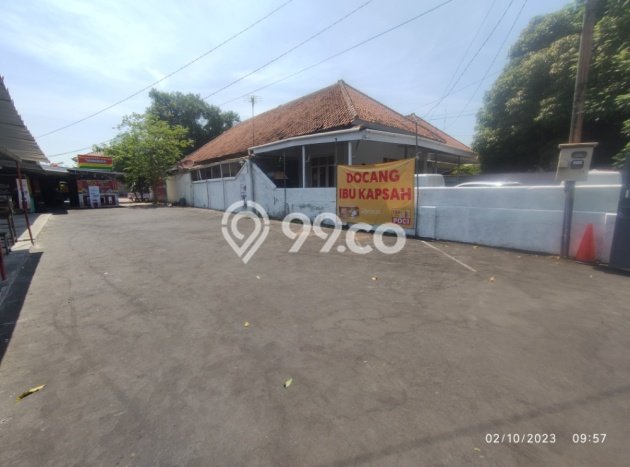 Rumah Kawasan Cirebon Kota, LT 754m2m², LB 700m2m² Rumah Kawasan Cirebon Kota, LT 754m2m², LB 700m2m²