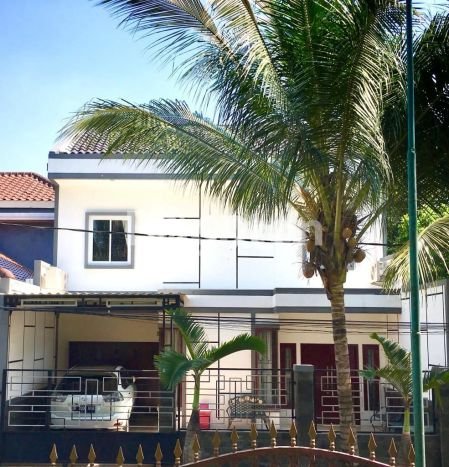 Jual Rumah Favorit Siap Huni LB 235m2 di Cibinong, Bogor Jual Rumah Favorit Siap Huni LB 235m2 di Cibinong, Bogor