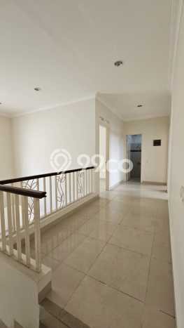 HUNIAN PREMIUM! Rumah di Gading Serpong, 4 KT, Area Berkembang, Luas 162m² Bangunan 163m² HUNIAN PREMIUM! Rumah di Gading Serpong, 4 KT, Area Berkembang, Luas 162m² Bangunan 163m²