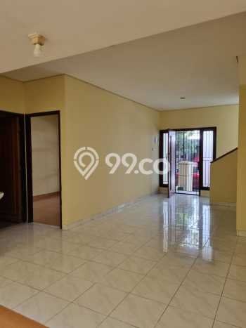 Rumah 3 KT 2 KM di Area Bintaro, Tangerang Selatan Rumah 3 KT 2 KM di Area Bintaro, Tangerang Selatan