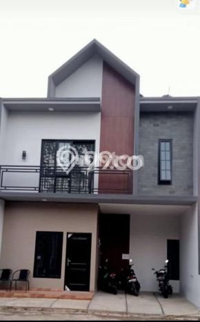 For Sale Rumah 3 Kamar Lokasi Ideal Nyaman dan Strategis di Cimanggis For Sale Rumah 3 Kamar Lokasi Ideal Nyaman dan Strategis di Cimanggis