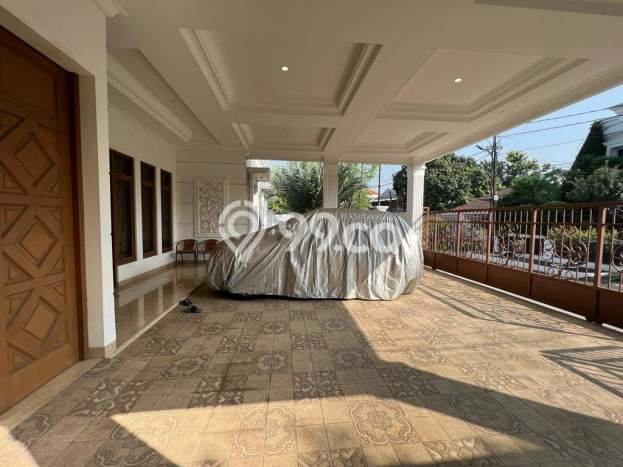 GOOD DEAL! Rumah di Pulomas, 4 KT, Ready, LT 416m² LB 268m² GOOD DEAL! Rumah di Pulomas, 4 KT, Ready, LT 416m² LB 268m²