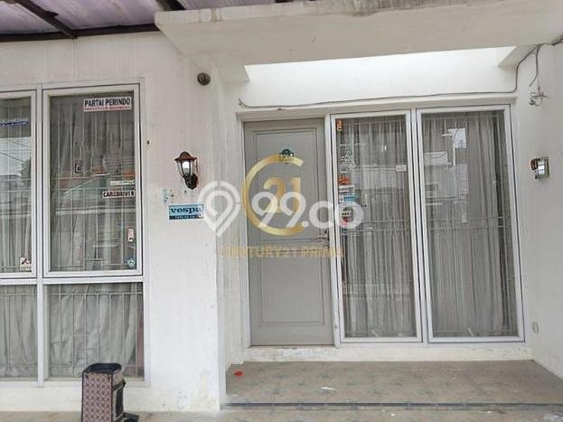 Rumah LT 72m² / LB 60m² Lokasi Premium di Ciputat, Tangerang Selatan Rumah LT 72m² / LB 60m² Lokasi Premium di Ciputat, Tangerang Selatan
